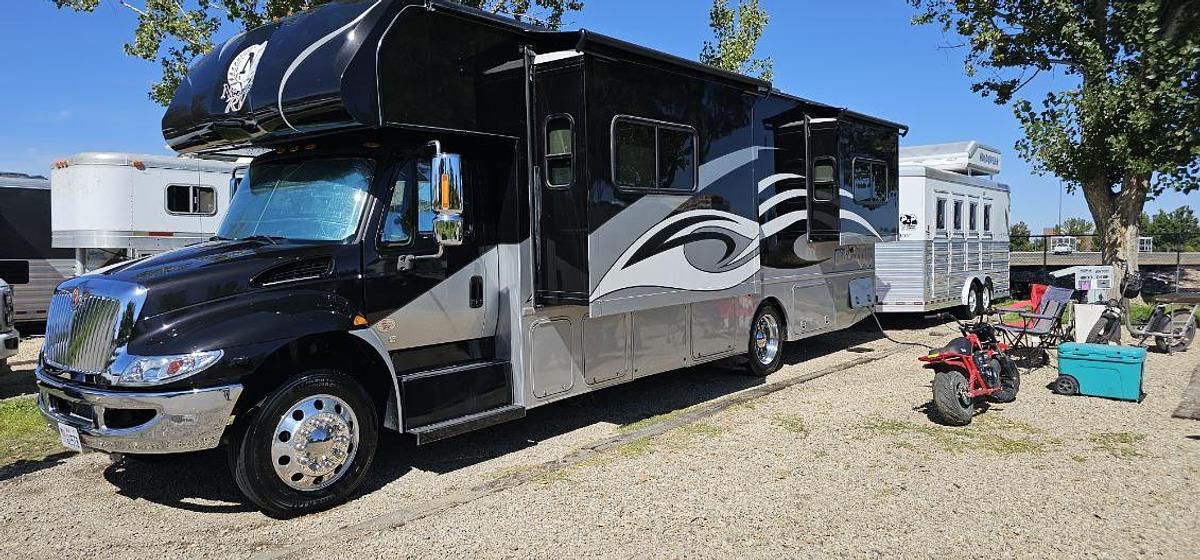 Used 2019 Nexus Wraith 34W