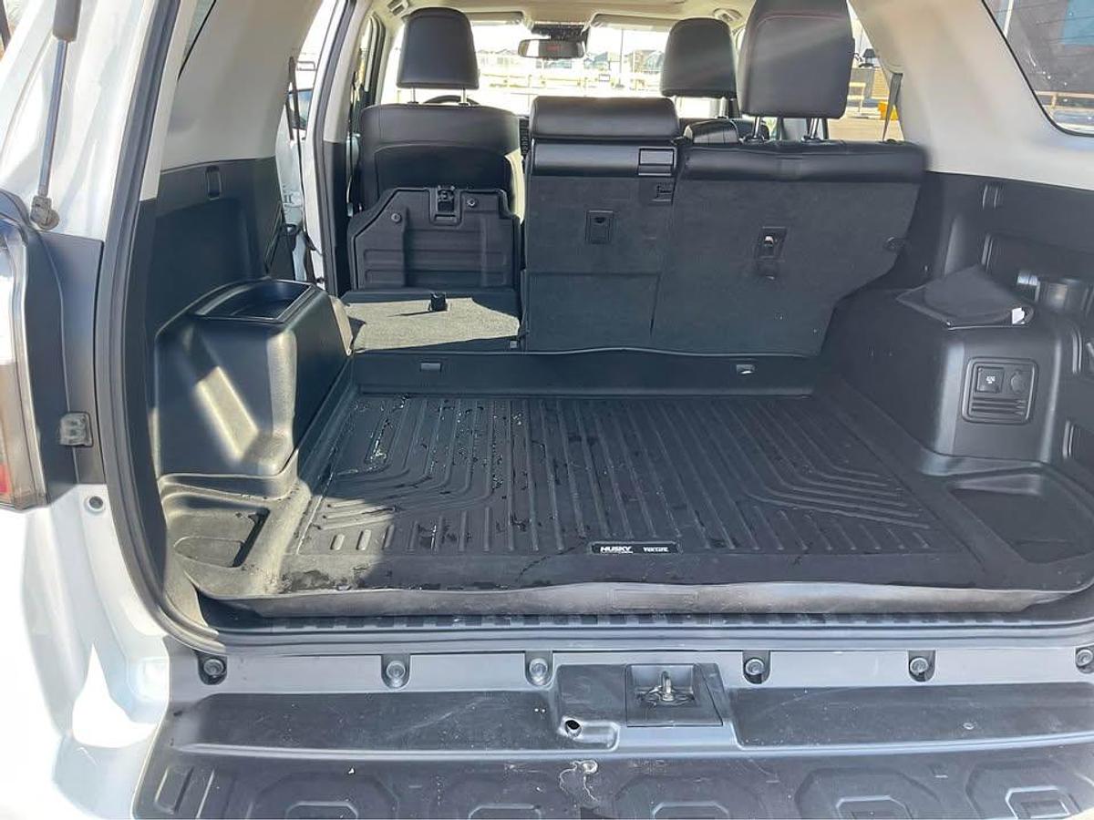 Used 2020 4 RUNNER VENTURE SUV