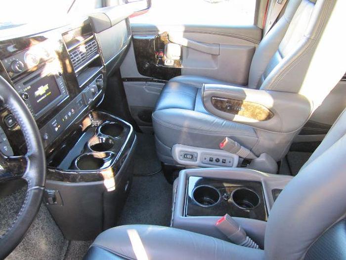Used 2019 Chevrolet Express 2500 Cargo Van 3D