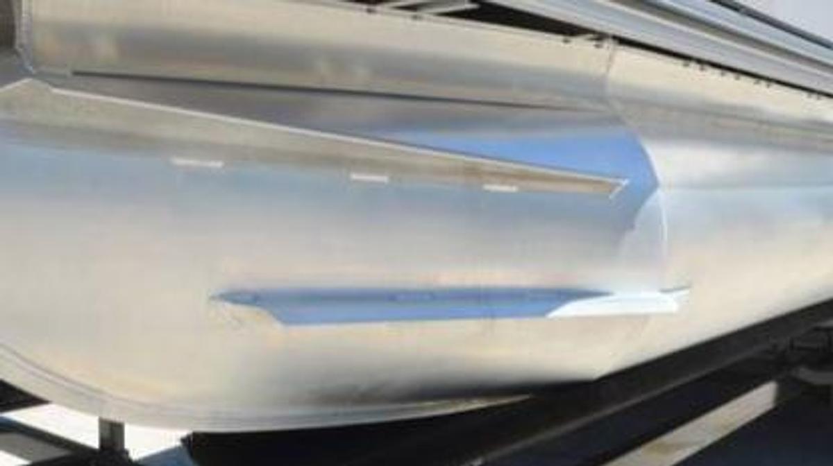 Used 2022 Tritoon Silver Wave 2210 JS