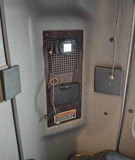 Used 2013 KENWORTH T800