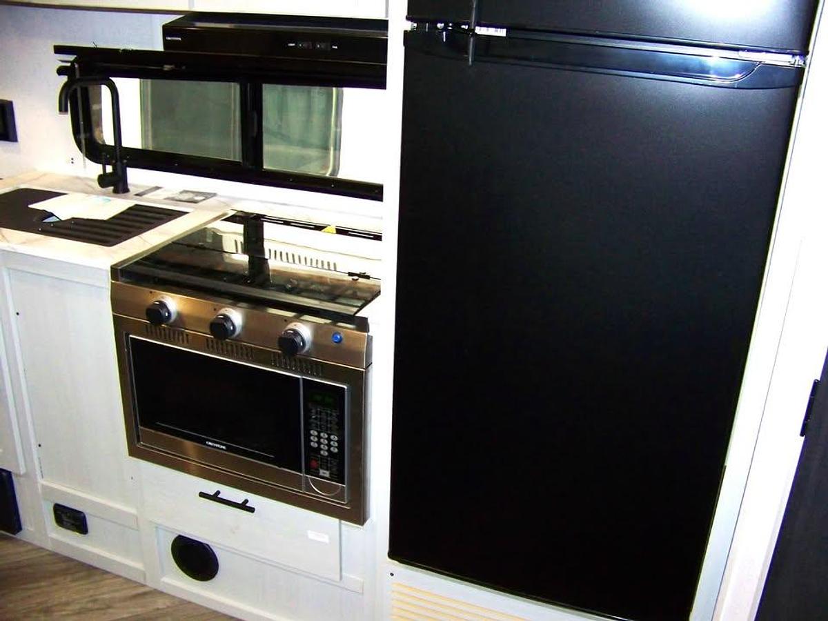 Used 2022 Forest River Wildwood-FSX 260RT Platinum Travel Trailer Toy Hauler 