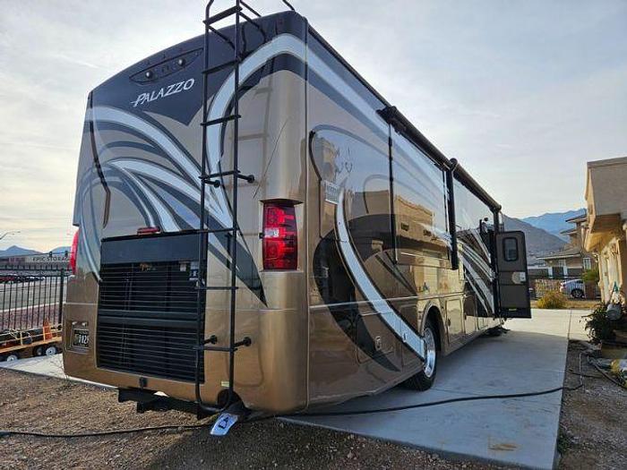 Used 2017 Thor Motor Coach Palazzo 36.3