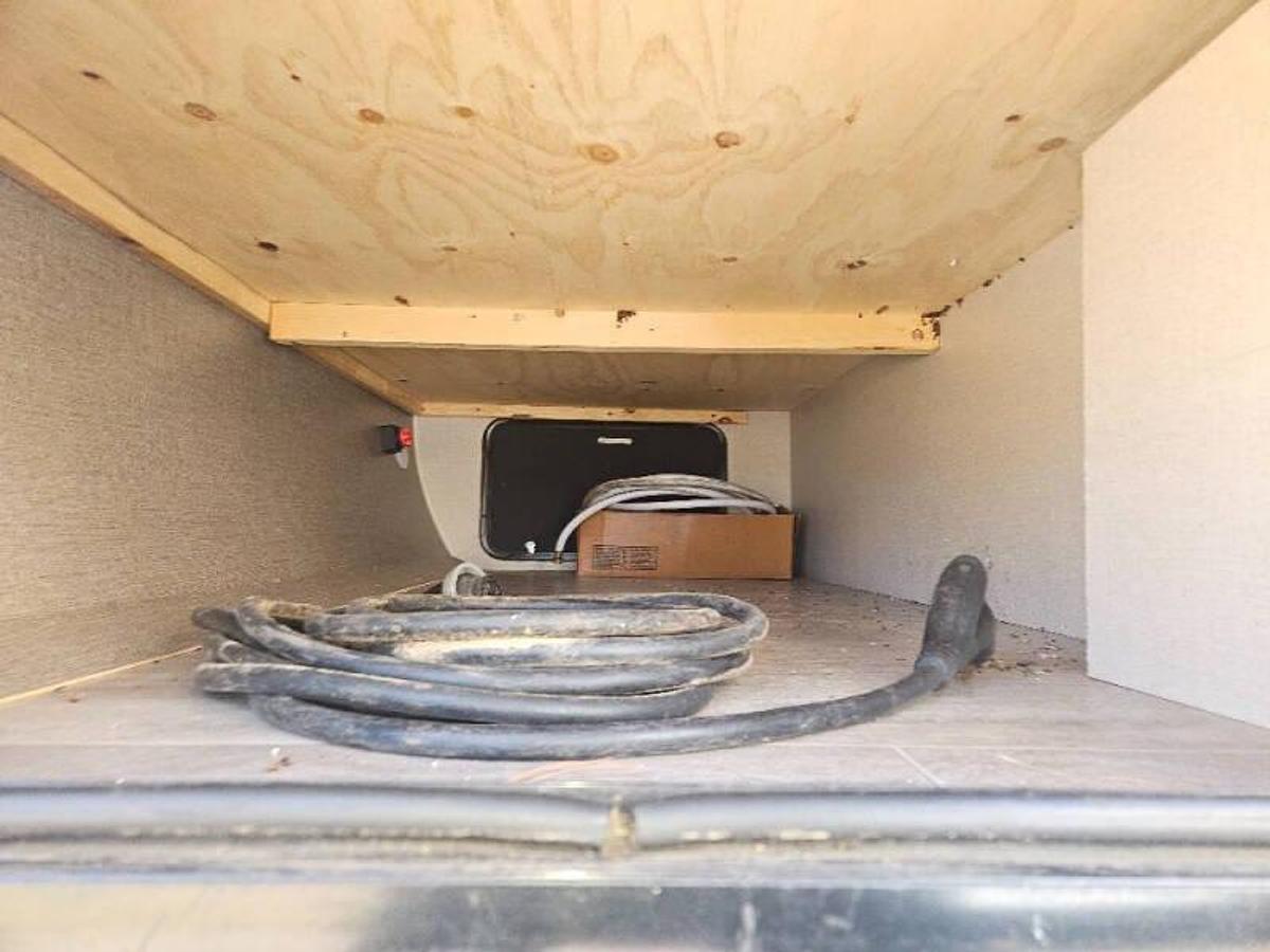 Used 2018 KZ Sportsman Travel Trailer