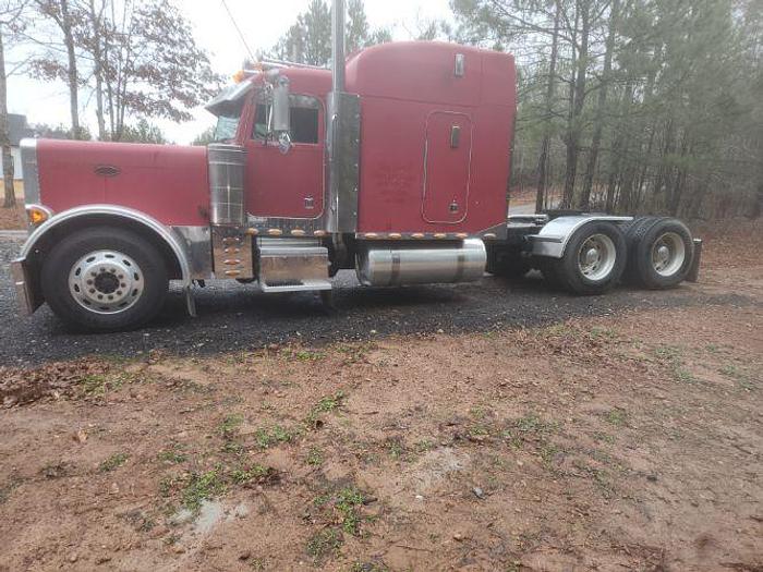 Used 2001 Peterbilt 379 American Class