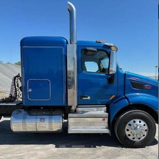 Used 2019 Peterbilt 579 Sleeper