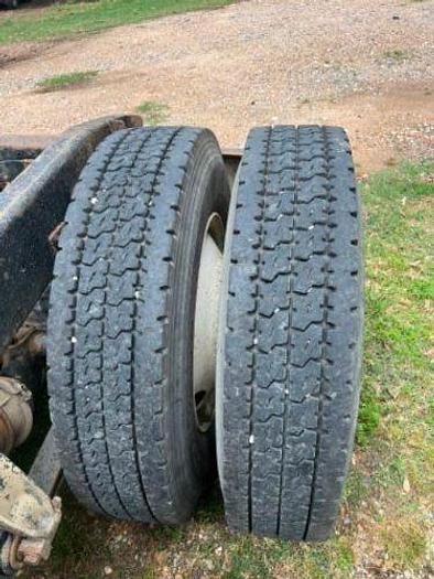 Used 1993 Freightliner FLD120