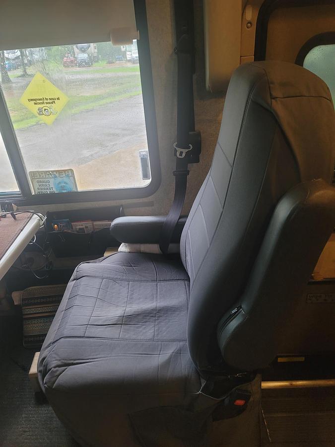 Used 2020 Thor Motor Coach Miramar 37.1 Class A Motorhome