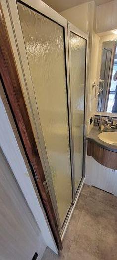 Used 2016 Winnebago Era 70C