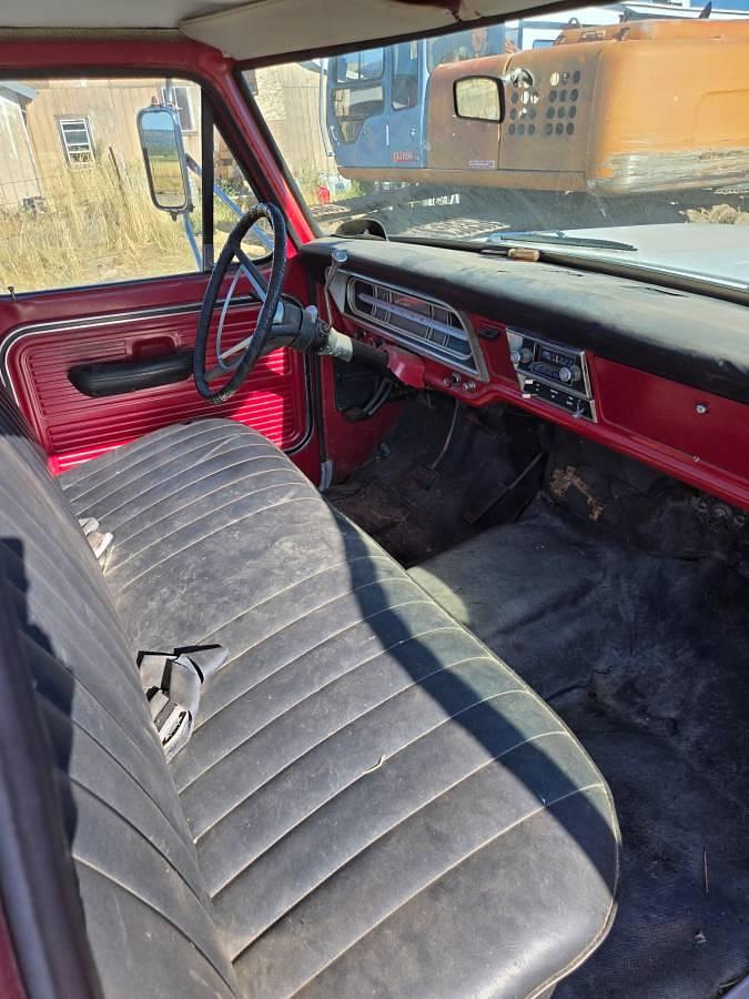 Used 1969 Ford 390 camper special