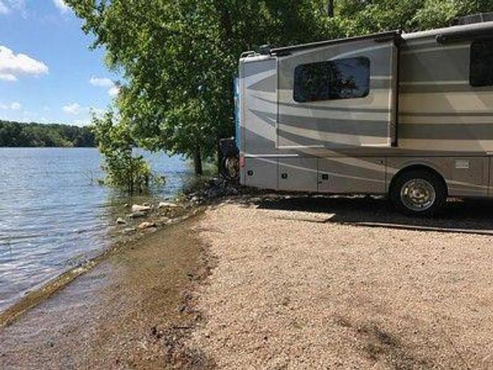 Used 2016 Fleetwood Bounder 35K