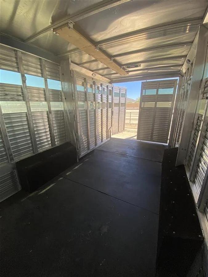 Used 2022 Lakota Charger Edition Stockback 6 Horse Trailer with Living Quarters