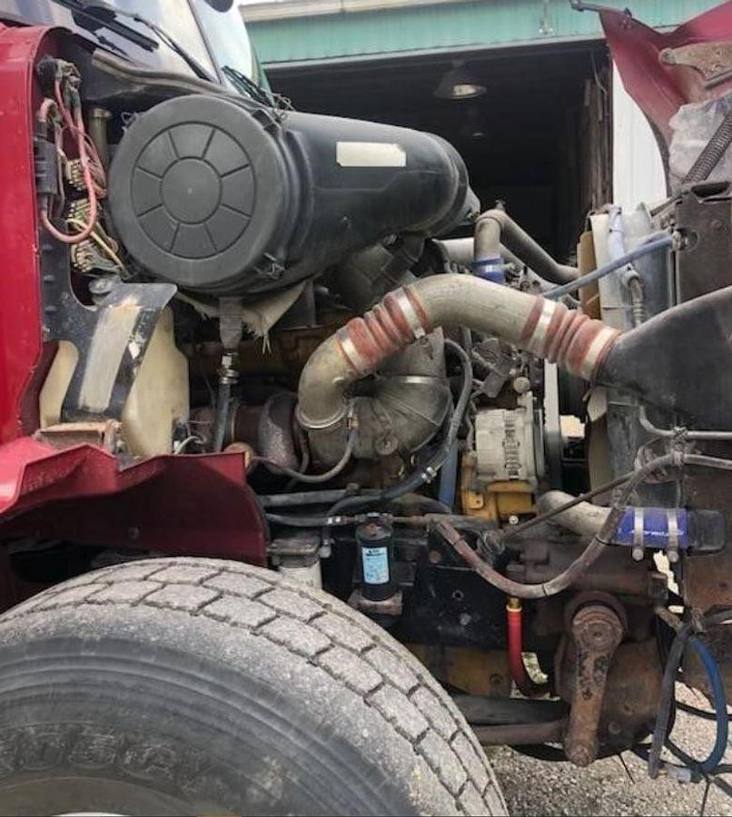 Used 2020 International 9200 Sleeper Semi Truck