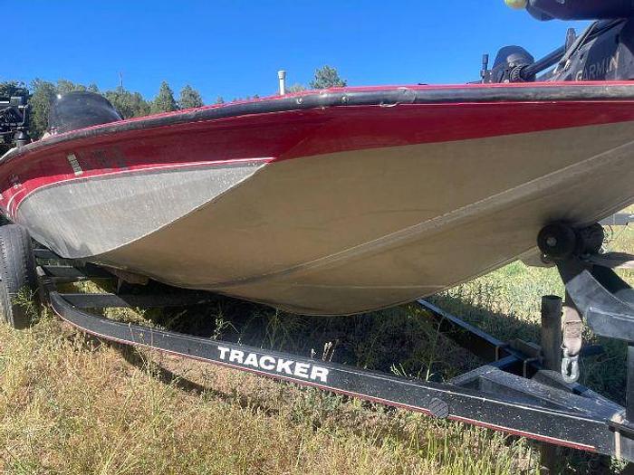 Used 2010 Bass Tracker ProTeam 175TXW