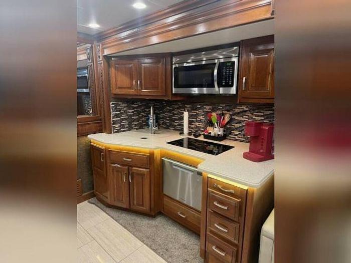 Used 2018 Holiday Rambler Endeavor 44H