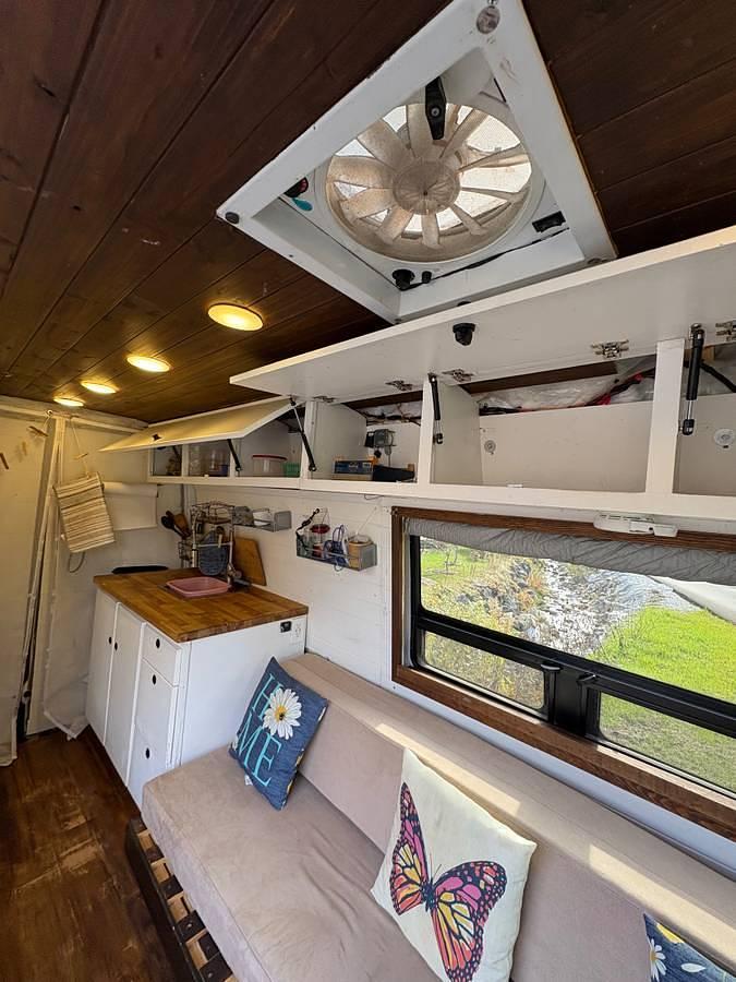 Used 2016 Mercedes Sprinter Class B Motorhome