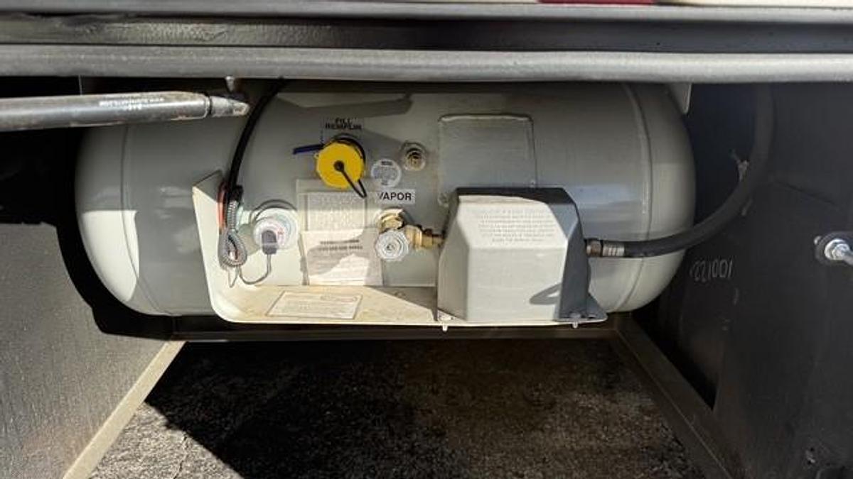 Used 2025 Renegade Valencia 38RW