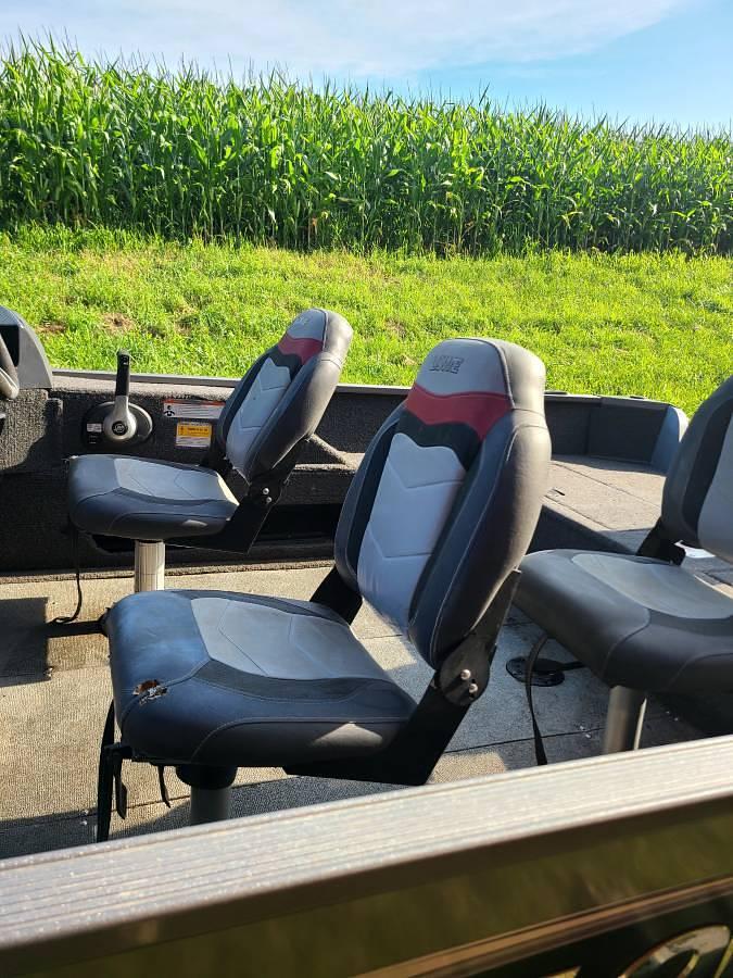 Used 2017 Lowe FM 165 Pro