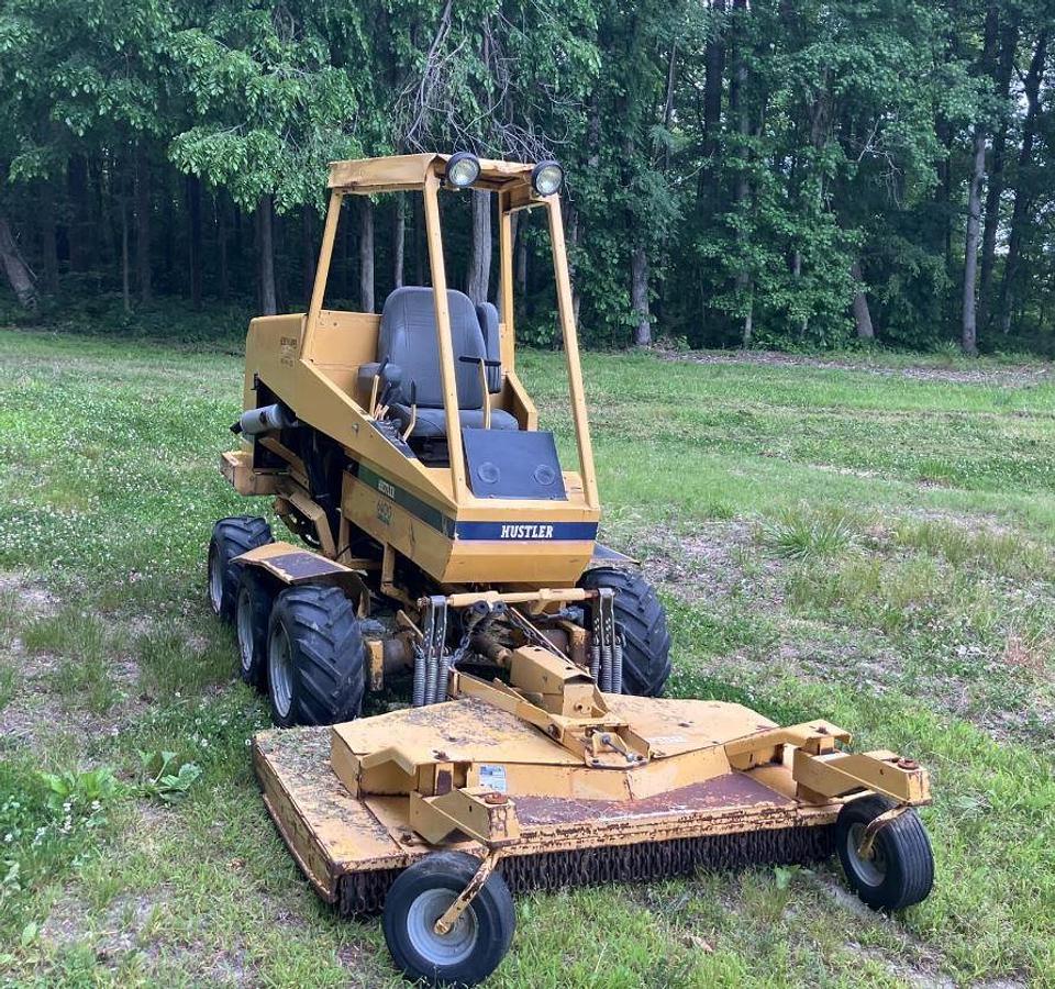 Used HUSTLER 6400 HILLSIDER Mower