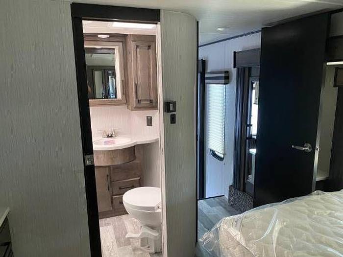 Used 2021 Heartland Cyclone 4007