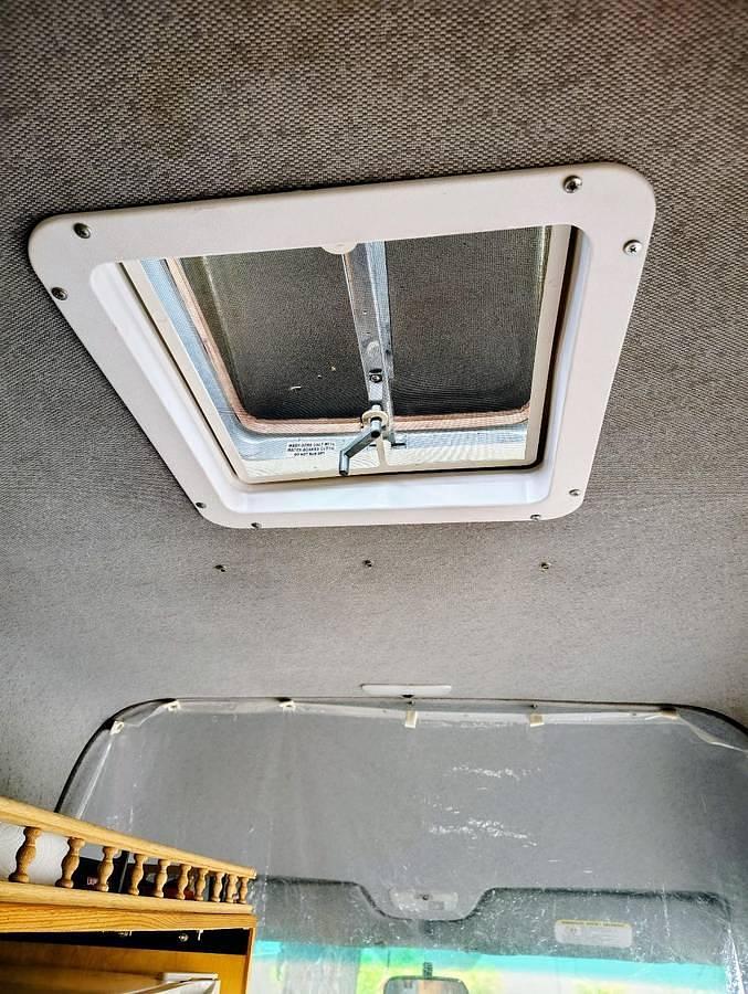 Used 2005 Dodge Sprinter Camper Van