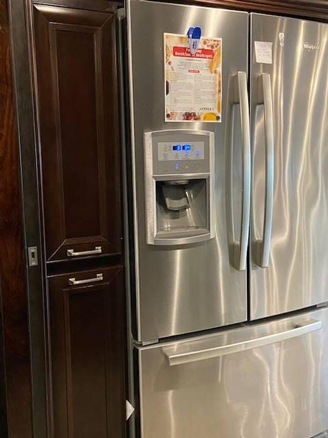 Used 2015 American Coach American Revolution 42T Class A Motorhome