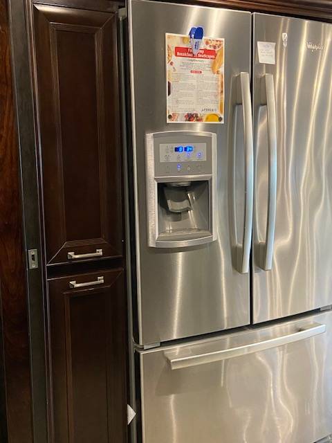 Used 2015 American Coach American Revolution 42T Class A Motorhome