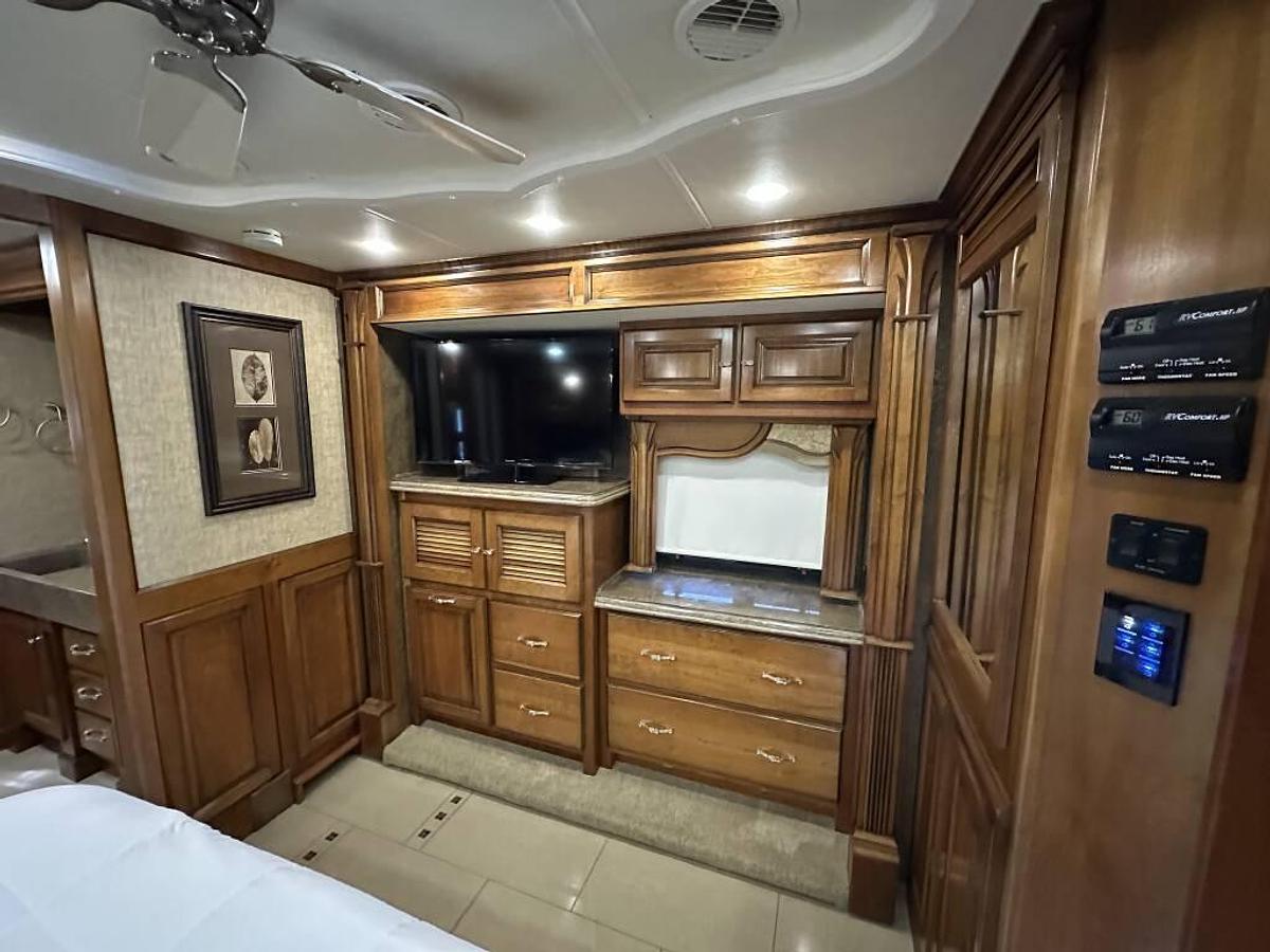 Used 2014 Tiffin Motorhomes Allegro Bus 45 LP