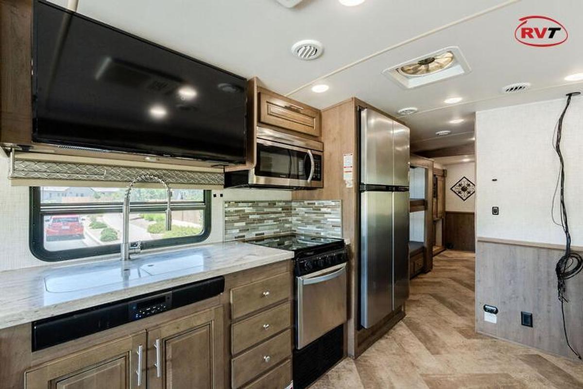 Used 2021 Forest River Georgetown 5 Series GT5 36B5