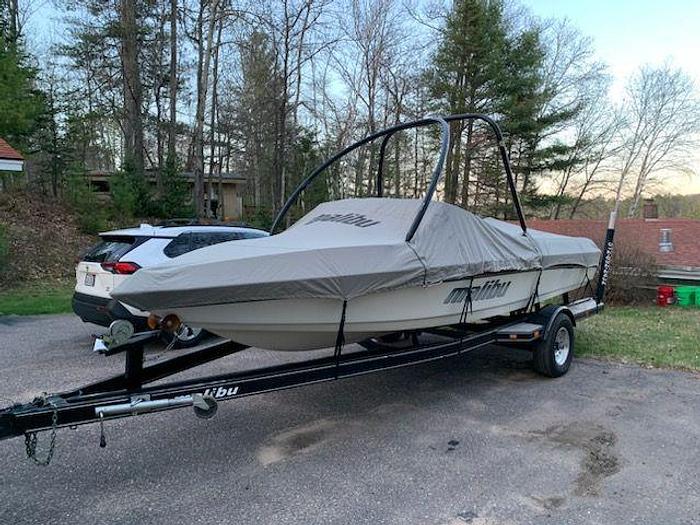 Used 1996 Malibu Sunsetter LX Ski Boat