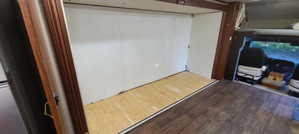 Used 2015 Forest River Dynamax Force 37 TS