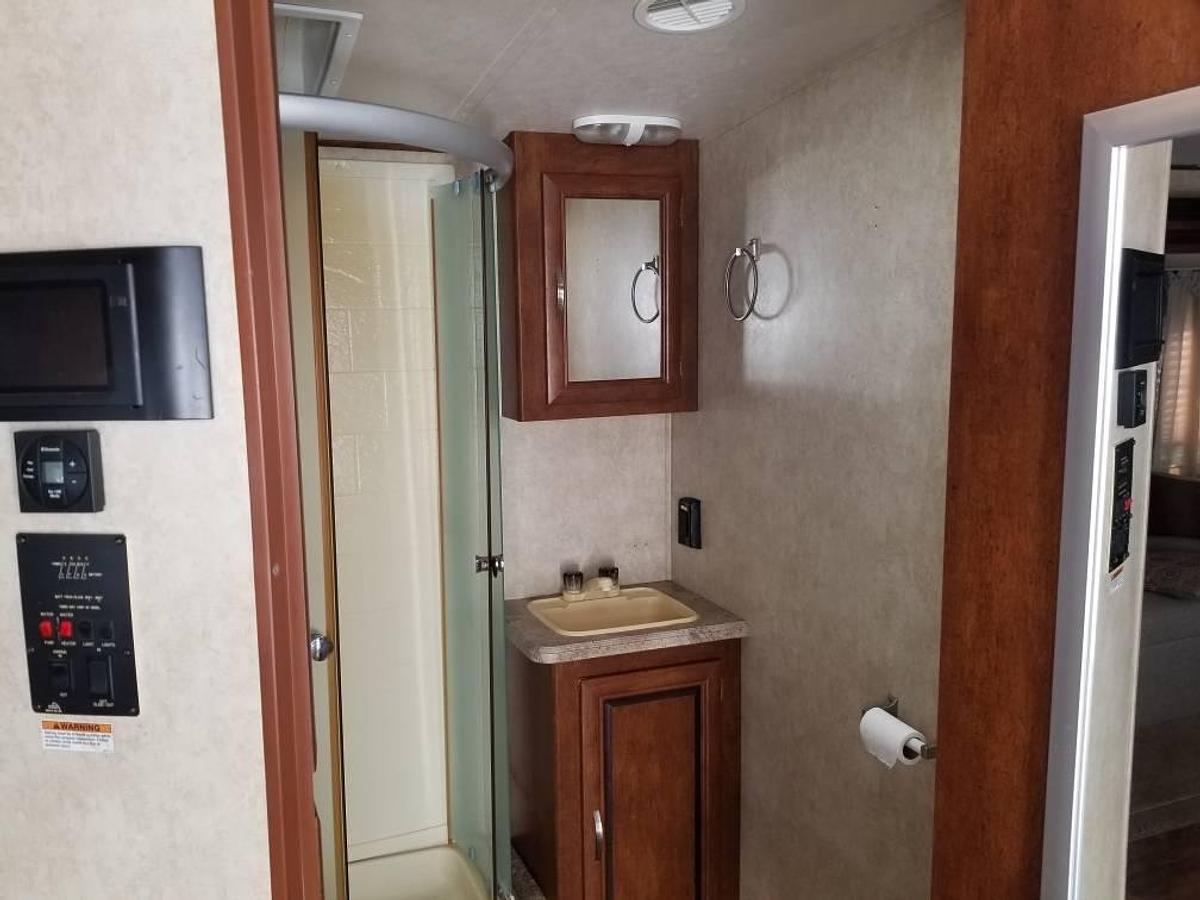 Used 2016 Forest River Vibe Extreme Light Travel Trailer