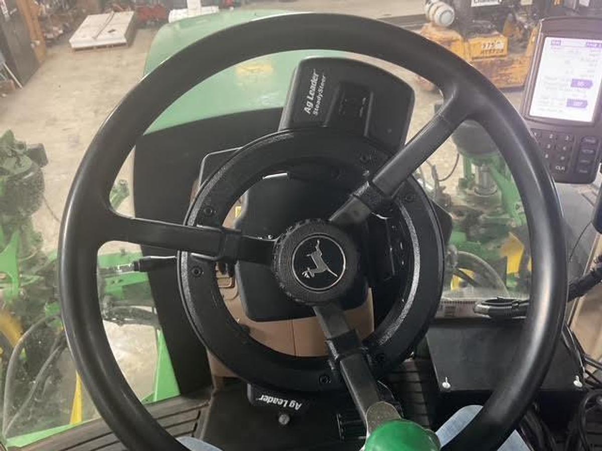 Used 2001 John Deere 4710 Self Propelled Sprayer