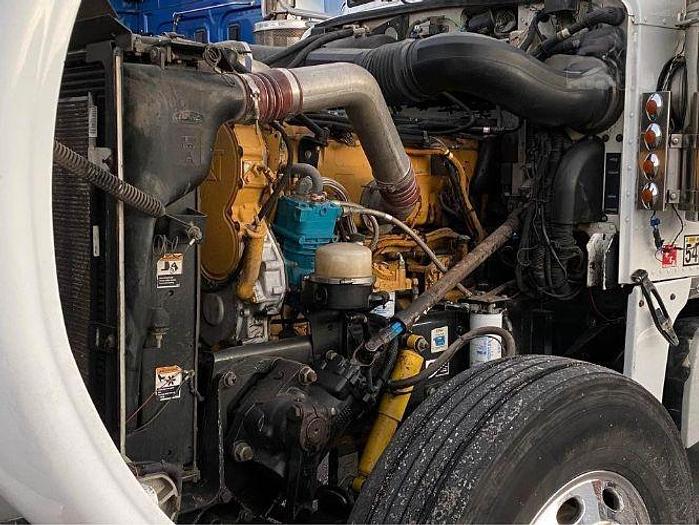 Used 2006 Peterbilt 378 Wrecker Tow Truck