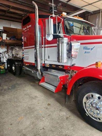 Used 2000 KENWORTH W900