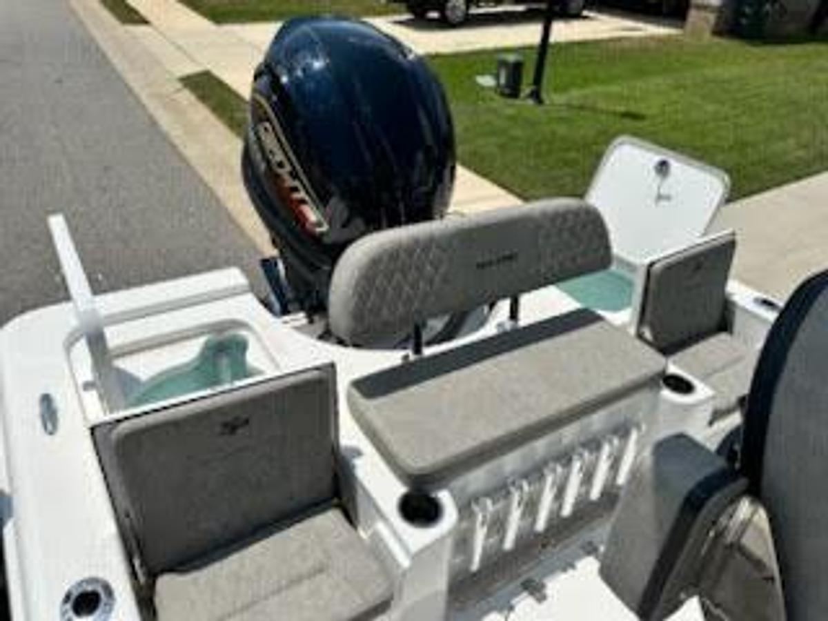 Used 2022 Sea Pro 228 DXL Center Console