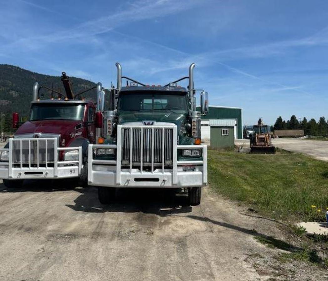 Used 2020 WESTERN STAR 4900 with LINCOLN TRAILER