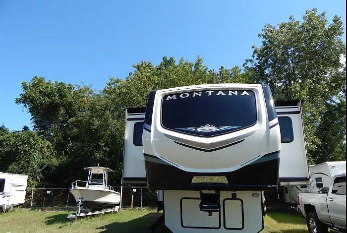 Used 2021 Keystone Montana 3761FL