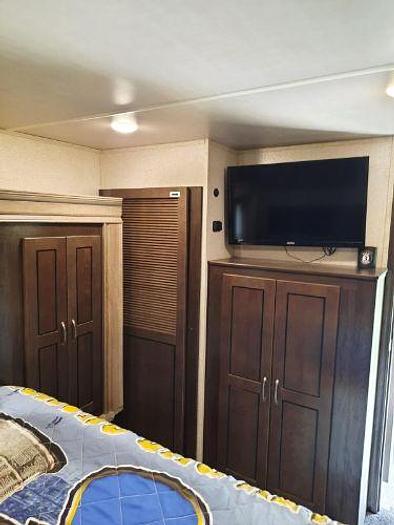 Used 2020 Forest River Cedar Creek Silverback 37RTH