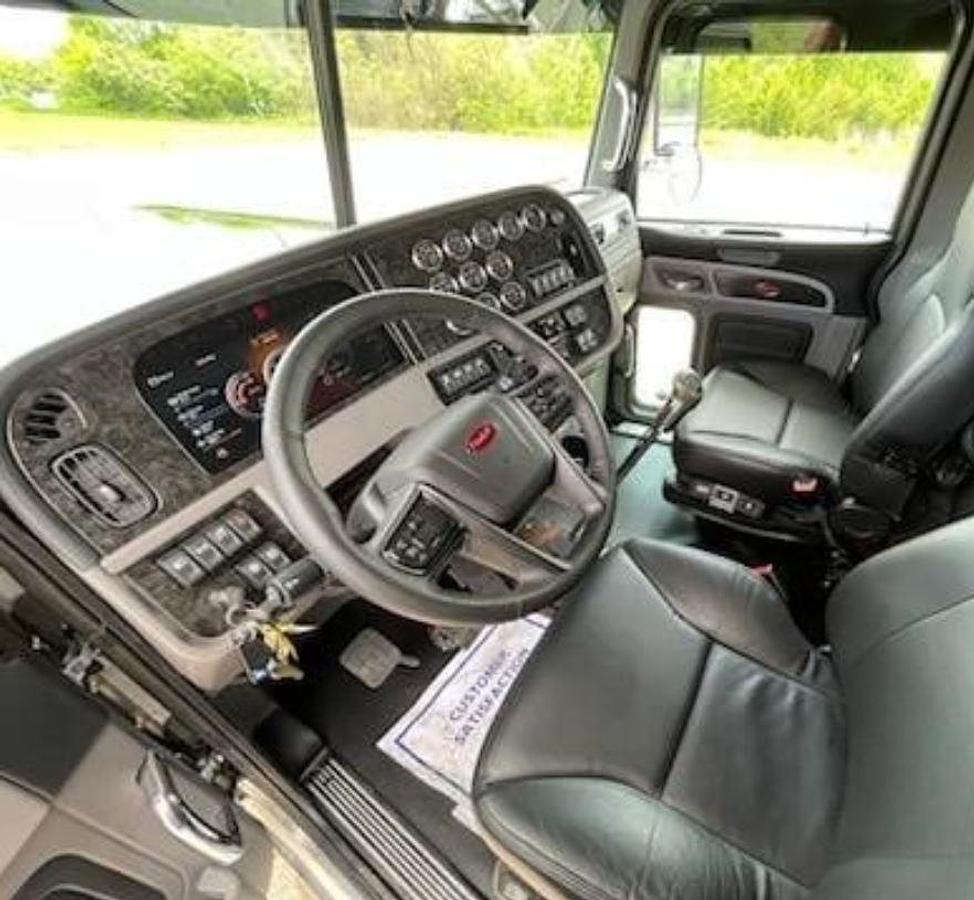 Used 2024 Peterbilt 389X Sleeper Semi Truck