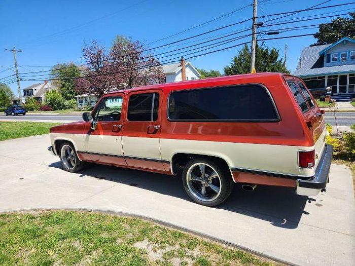 Used 1990 Chevrolet Suburban Silverado Package