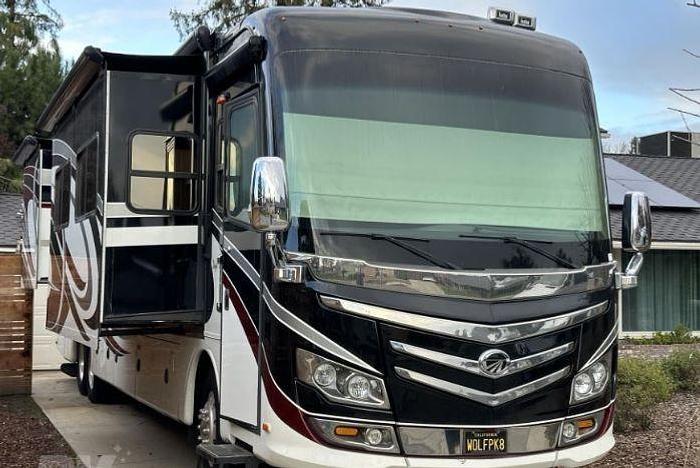 Used 2013 Monaco Diplomat 43PDQ