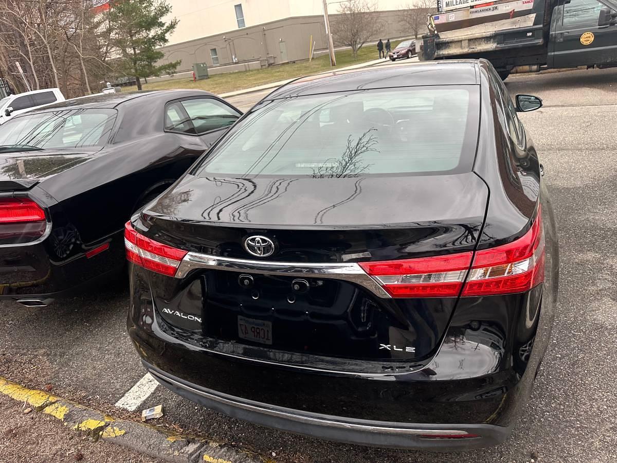 Used 2013 TOYOTA AVALON HYBRID XLE