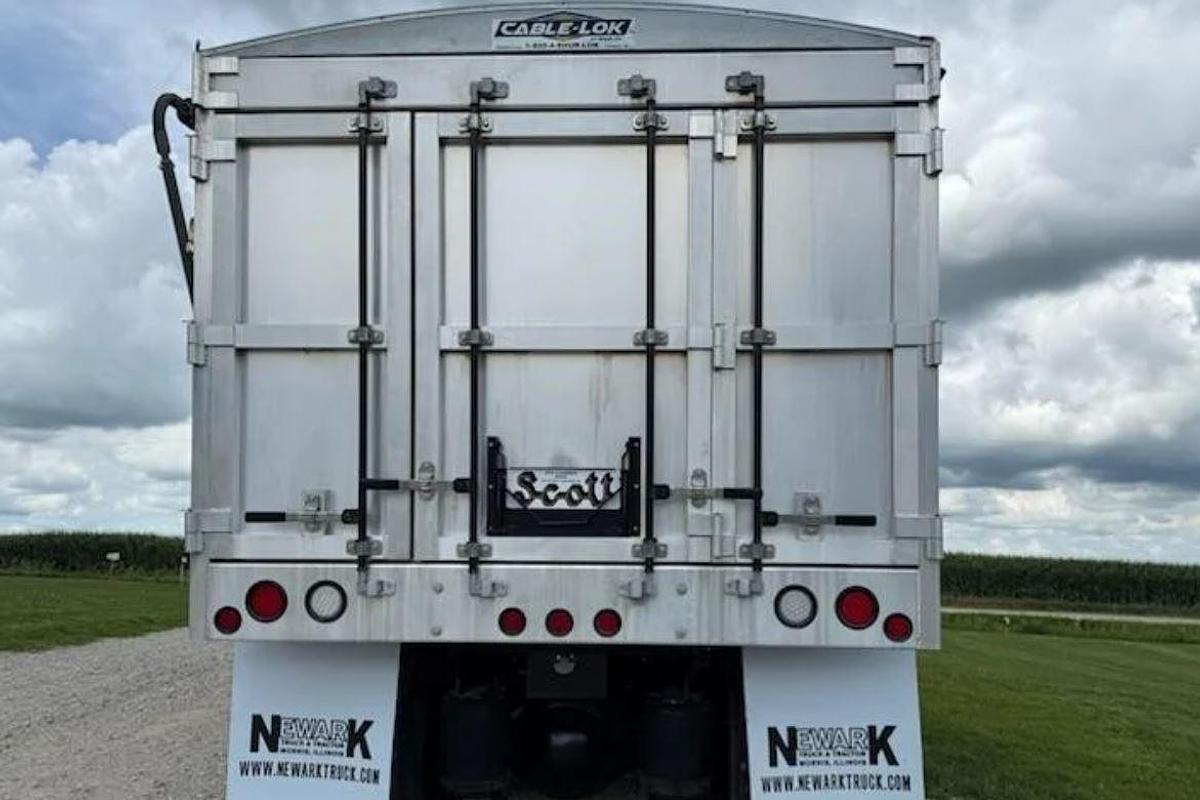 Used 2010 International Durastar 4400