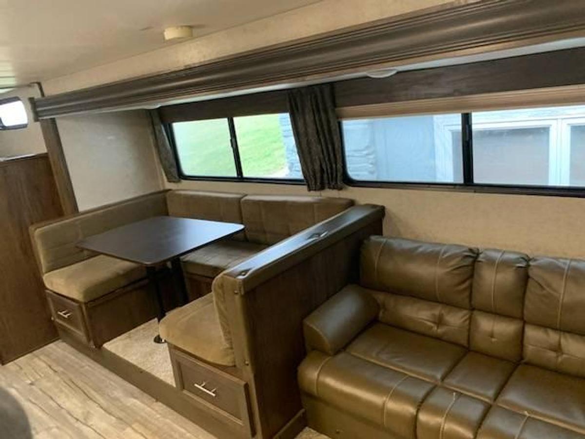 Used 2018 Forest River 29TE