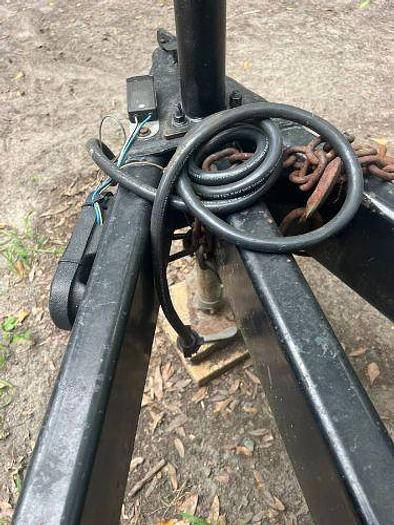 Used 1999 Wells Cargo EW2022