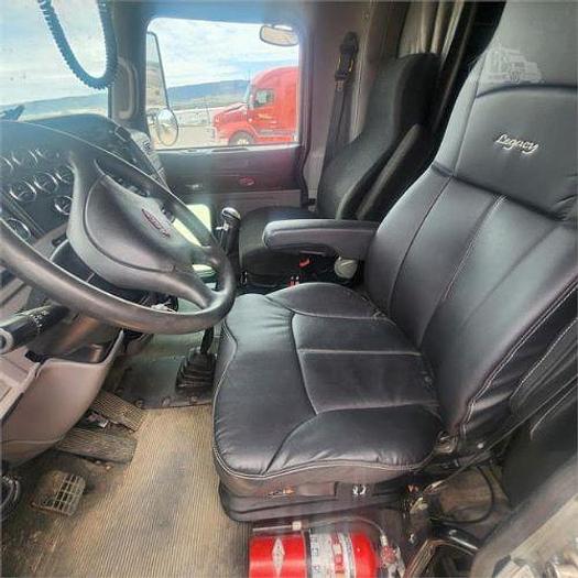 Used 2017 Peterbilt 367