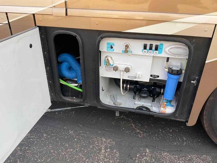 Used 2013 Winnebago Journey 36M