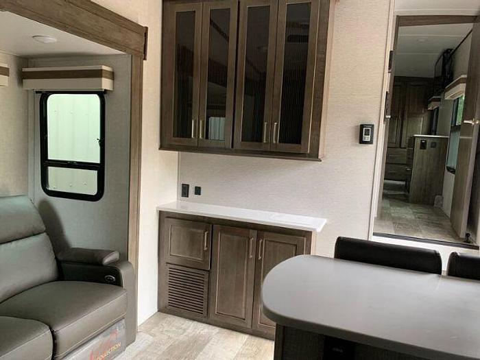 Used 2022 Forest River Rockwood Ultra Lite 2442BS