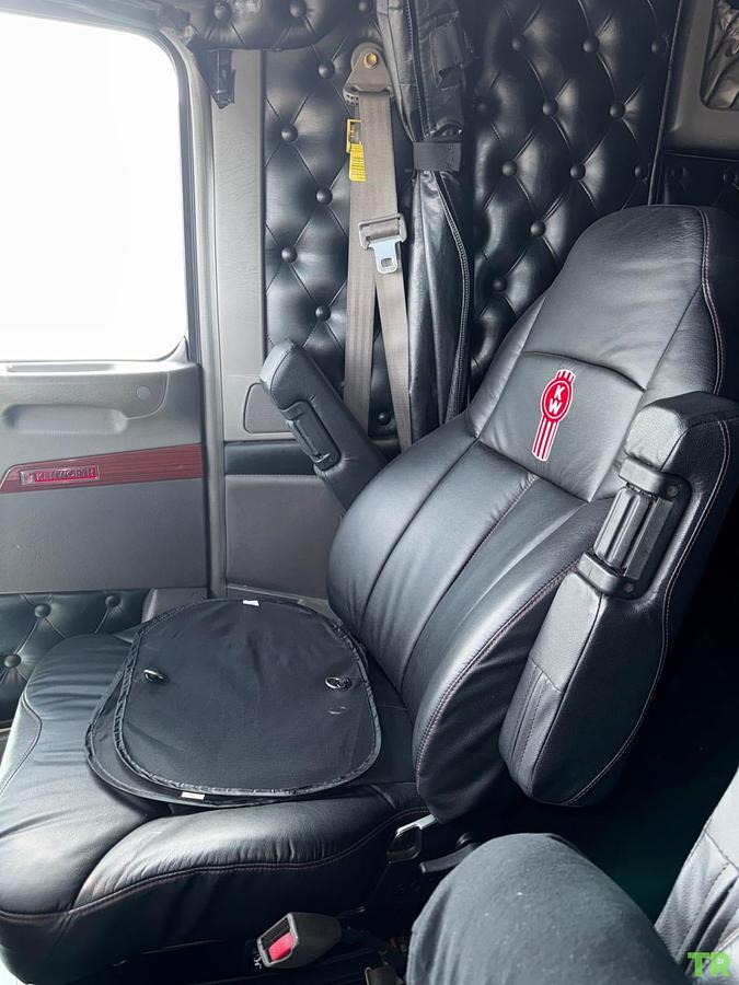 Used 2008 Kenworth W900